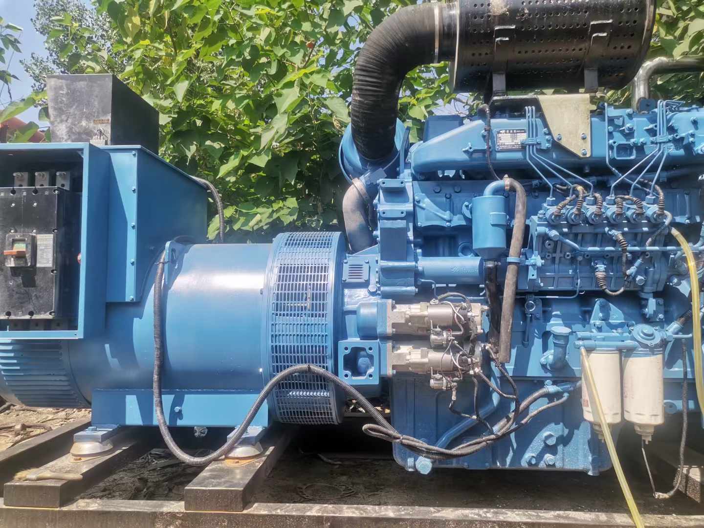 新蔡详细说明降低 800kW 柴油发电机输出电流波动的方法