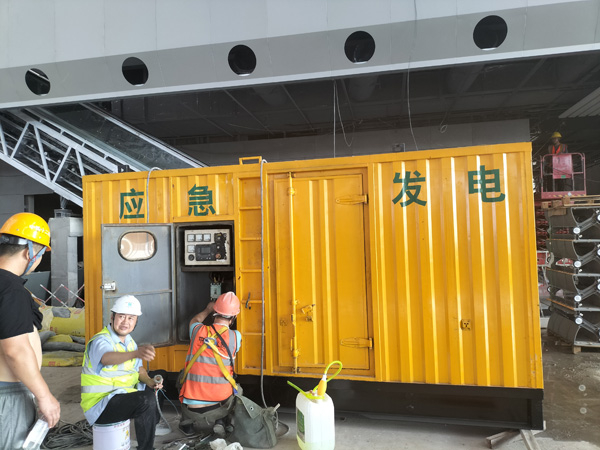 新蔡怎样判断空气滤清器是否需要更换？