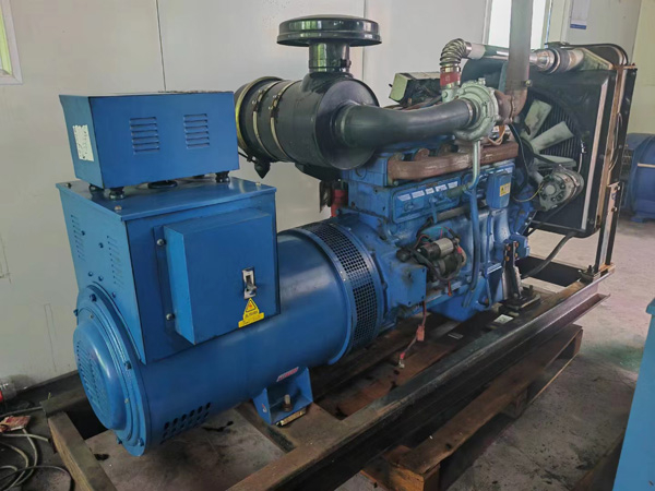 新蔡100kW柴油发电机组使用多级机油有哪些优缺点？